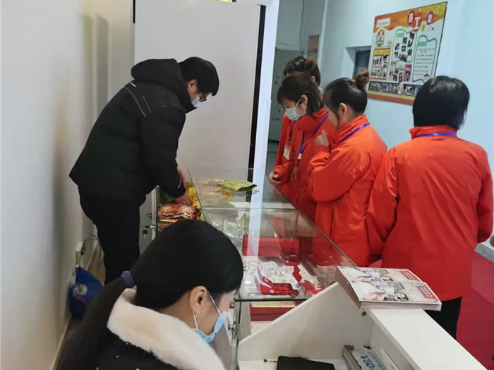 四川中青旅綿陽分社、綿陽市中旅假日旅行社、綿陽自來文化傳播有限公司24H自助售貨服務(wù)盛大開業(yè)