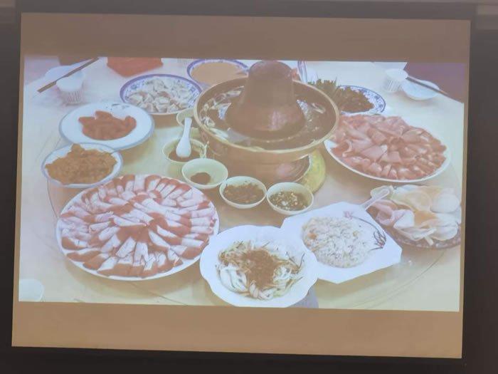 綿陽中旅行假日旅行社舉行胡楊林、南疆專列推薦會(huì)