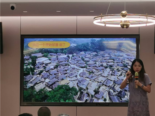 綿陽中旅行假日旅行社舉行“什邡號(hào).2025熊貓專列”旅游線路分享會(huì)